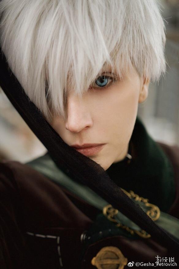 俄罗斯超强cos演绎《尼尔:机械纪元》真的看醉了!