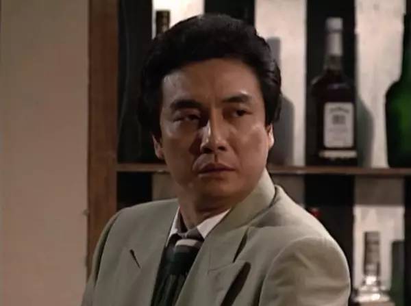 在那个浮华浮躁的时代中,有如方进新这样刚者易折的人.