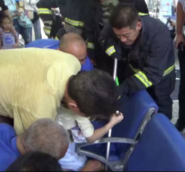 大连男子吃火锅时,忽然头晕喘不上气,最后竟被