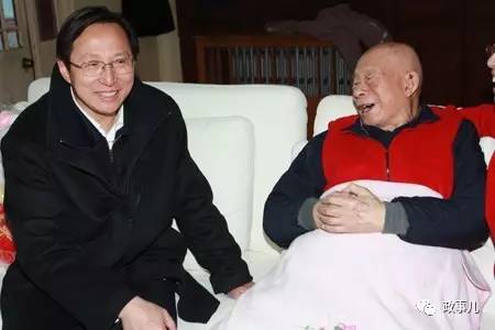 盘点在世中顾委委员:有人98岁痛批周永康徐才厚
