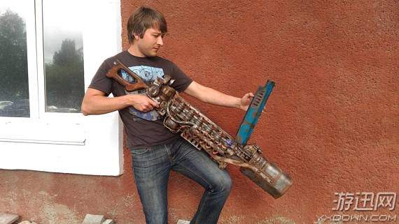 手工大神打造《辐射4》高斯步枪 霸气炫酷,售价7300元