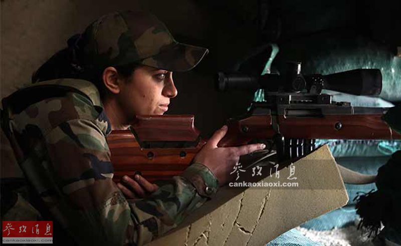叙利亚美女狙击手图片