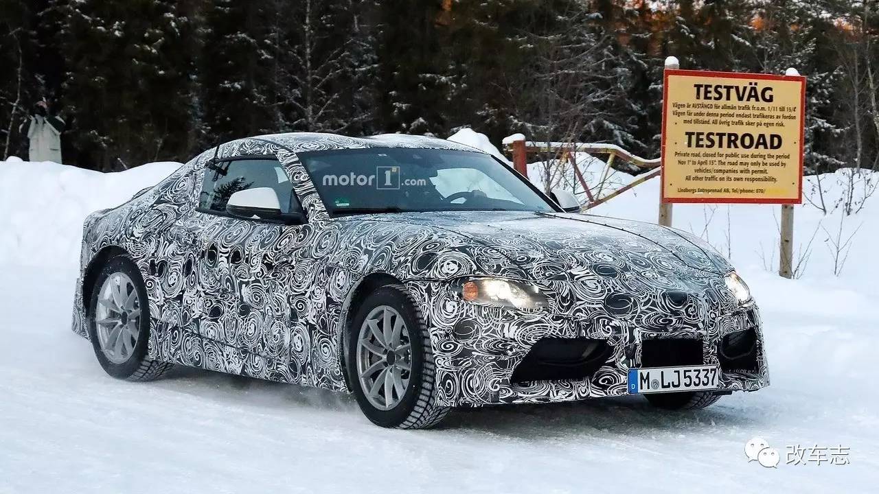 全新宝马Z4和丰田新Supra竟有血缘关系，论拉风撩妹谁更强？