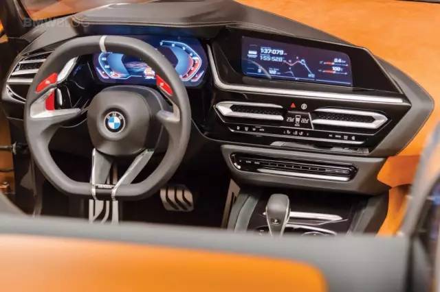 全新宝马Z4和丰田新Supra竟有血缘关系，论拉风撩妹谁更强？