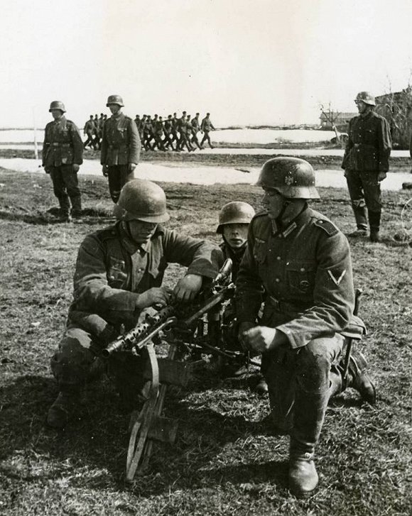 二战中立国真的中立吗?