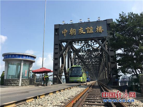 发现东北最美铁路:探访中朝铁路友谊桥(图)|朝鲜|中朝|友谊桥_新浪