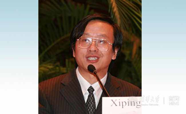 清华鼓励长聘教授担任新生班主任