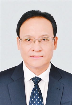 经研究,该同志拟任中共楚雄州委书记.