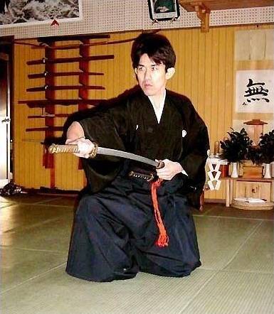 日本武士为什么反手拔刀,其中有什么讲究? |日本文化