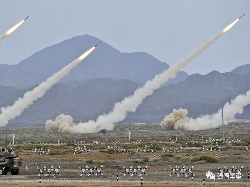 中国火箭军在两天内罕见发射4枚导弹 震慑印度