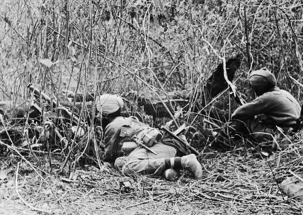 刚愎自用而又盲目迷信英军战力的史迪威,亚历山大以曼德勒会战为要挟