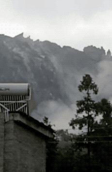 △山体产生崩塌时