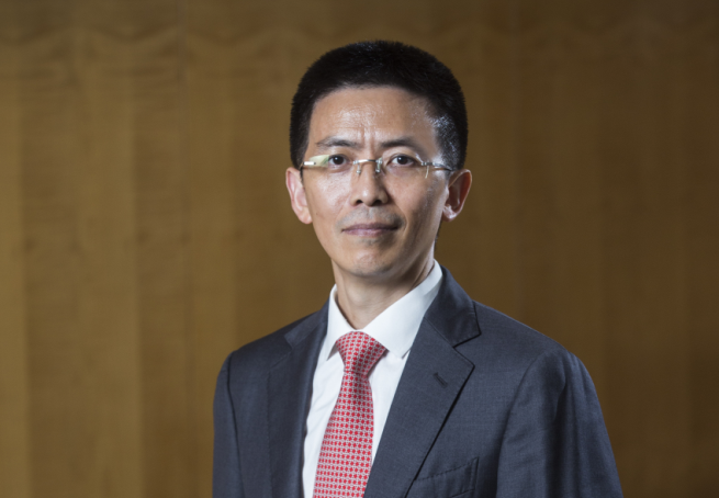 固执茅忠群不上市不多元人物