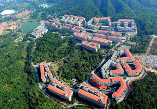 北师珠变成广东第三所985？真相来了！|北京师范大学|校区|珠海_新浪新闻