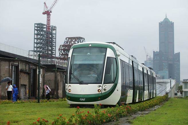 就拿台湾基隆市来说,如果在此修建轻轨,那么它的始发站依然是基隆车站