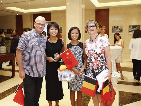 中国根联结跨越国界的爱