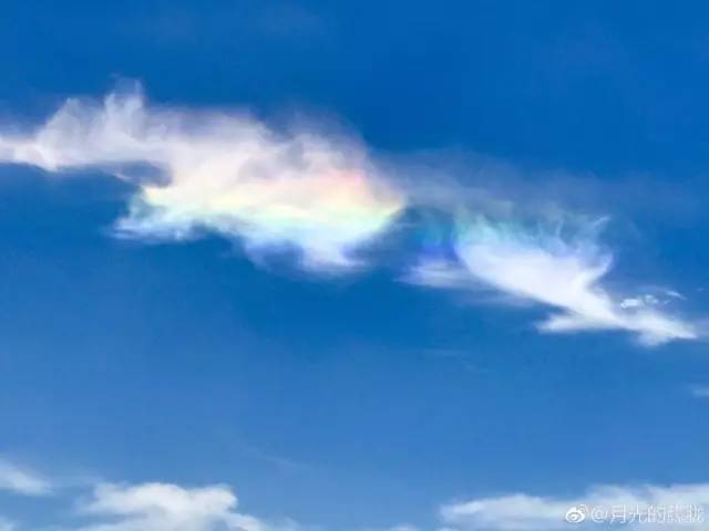 美呆魔都惊现七彩祥云网友是至尊宝来了吗