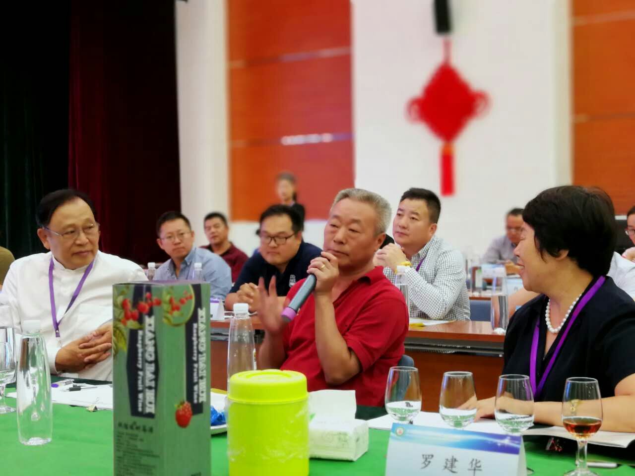 产品评价专家李华教授和罗建华高级工程师在产品评价中一再强调我国