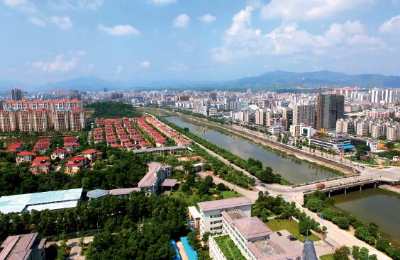 广东新兴县:一个国家卫生县城是这样炼成的