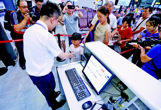 高大上!重庆机场新航站楼启用