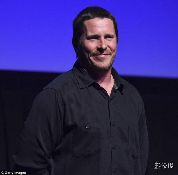 这才是"真"演员!贝尔演美国前副总统又一次胖成球