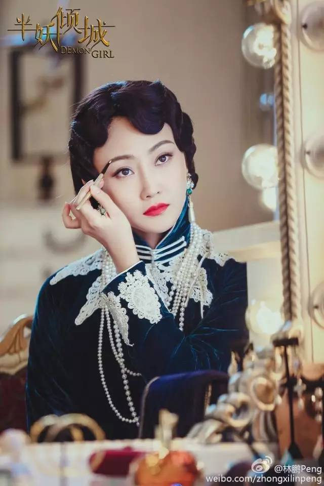 她是"佟大为前妻",敢爱敢恨被成龙大赞,如今30多岁美出了17岁的模样!