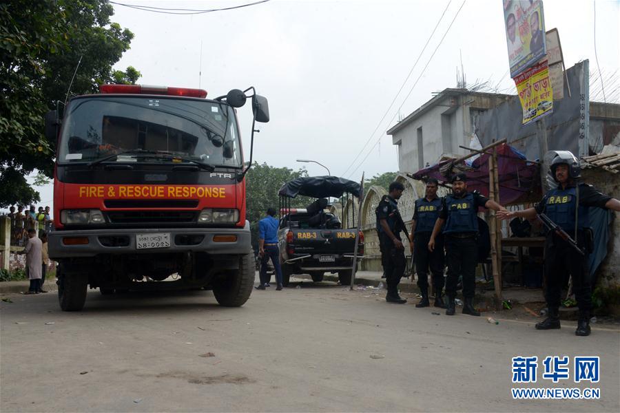孟加拉国警方搜捕武装分子行动致7死4伤组图