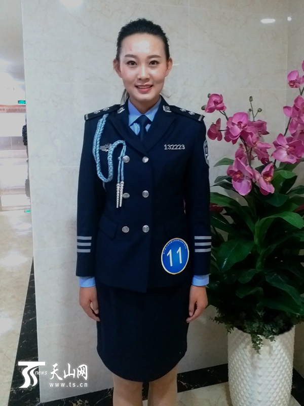 新疆90后警花:十六年大爱 帕塔木汉总让我"泪奔"