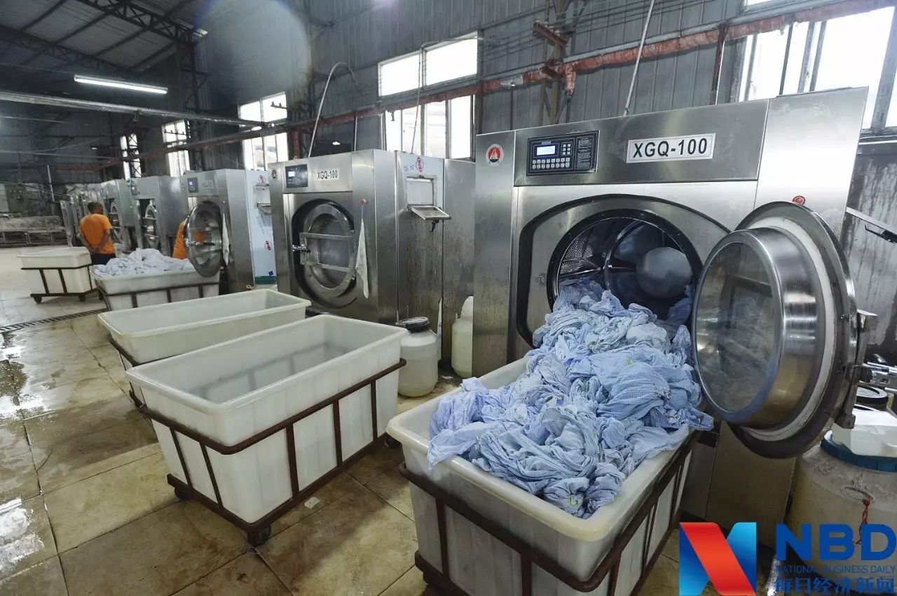 或者在夜间开工,尤其是在北京等地,所以整个行业内布草洗涤服务的供应