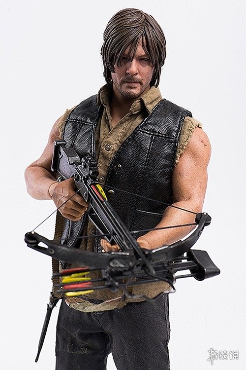 超逼真!日本手办网站公开《行尸走肉》主题弩哥手办