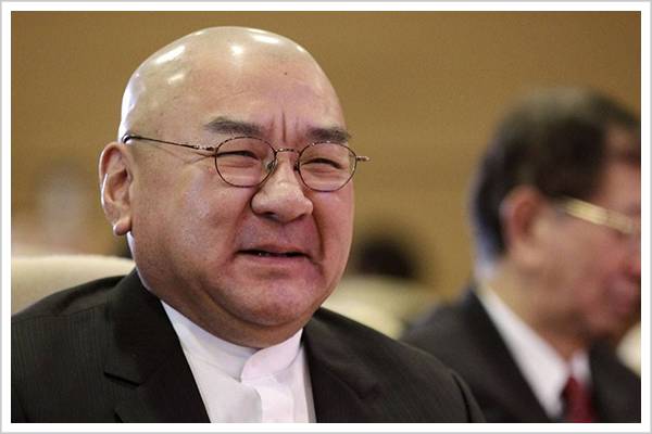 富二代出身曾进少管所,一句话改变人生干到7000亿