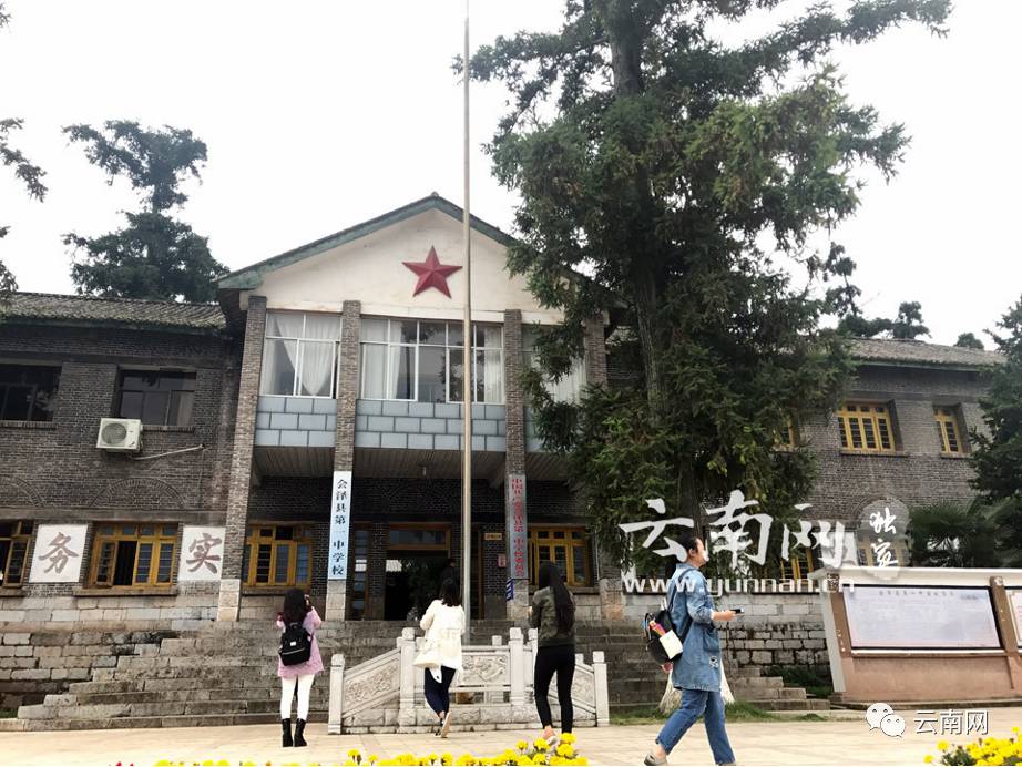 在中国历史文化名城会泽县,清代所建的古城依旧保存至今,会泽馆藏的