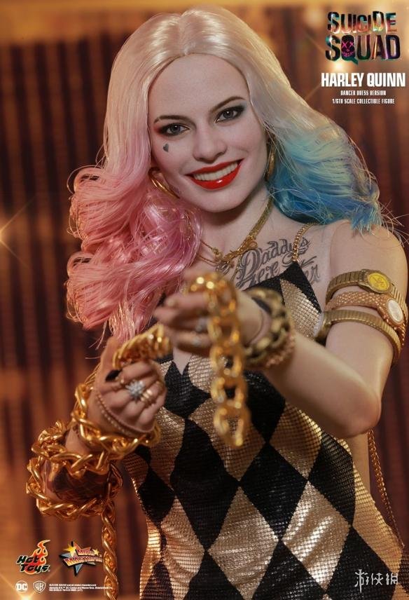 hot toys推出《自杀小队》舞娘版小丑女手办 魅惑钢管舞!