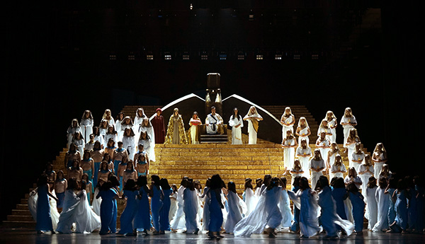时隔19年"世界第一阿依达"和慧重返上海再演成名作