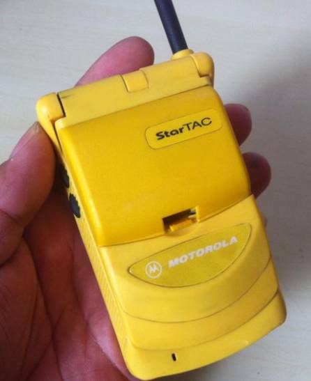 老泪纵横,都是青春和故事啊|诺基亚|摩托罗拉|智能手机_新浪新闻