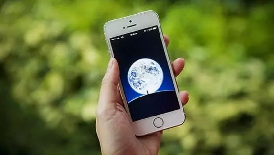 北大教授忠告:早睡早起+微信朋友圈控制在10人