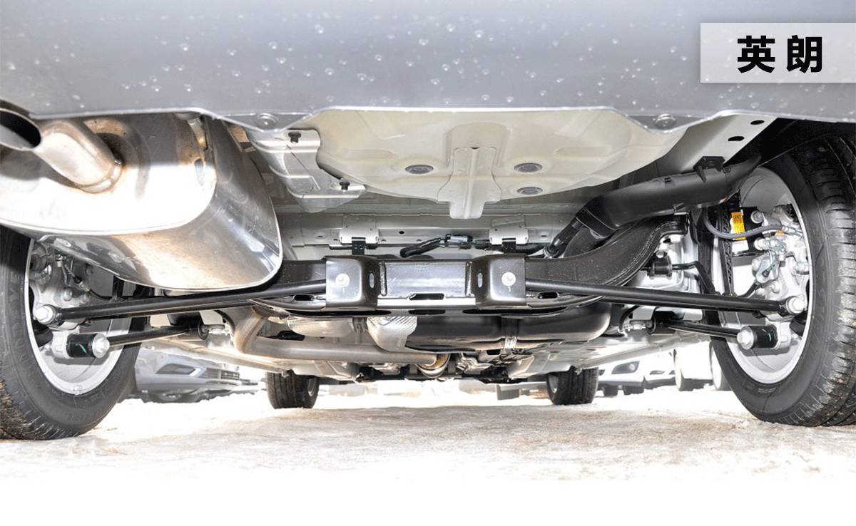 你以为扭力梁后悬就一定很烂？其实真相是……