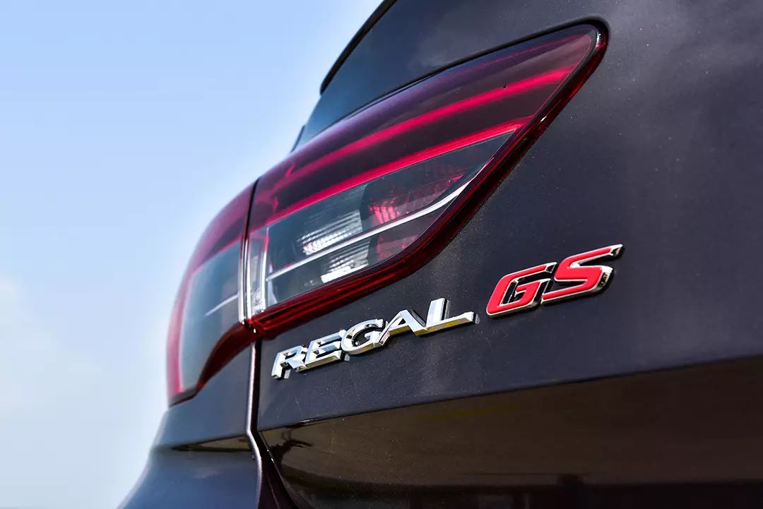 30万内最高性能的中型车？给你不买宝马的理由！