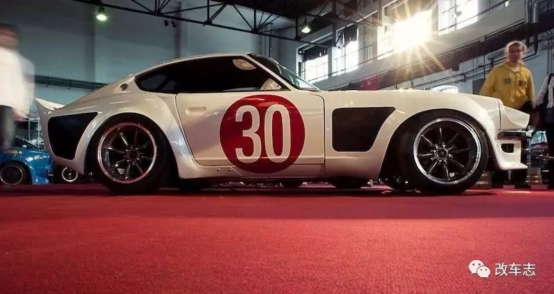 车友从垃圾堆里捡回来的漂移车，竟然是辆70年代的街头