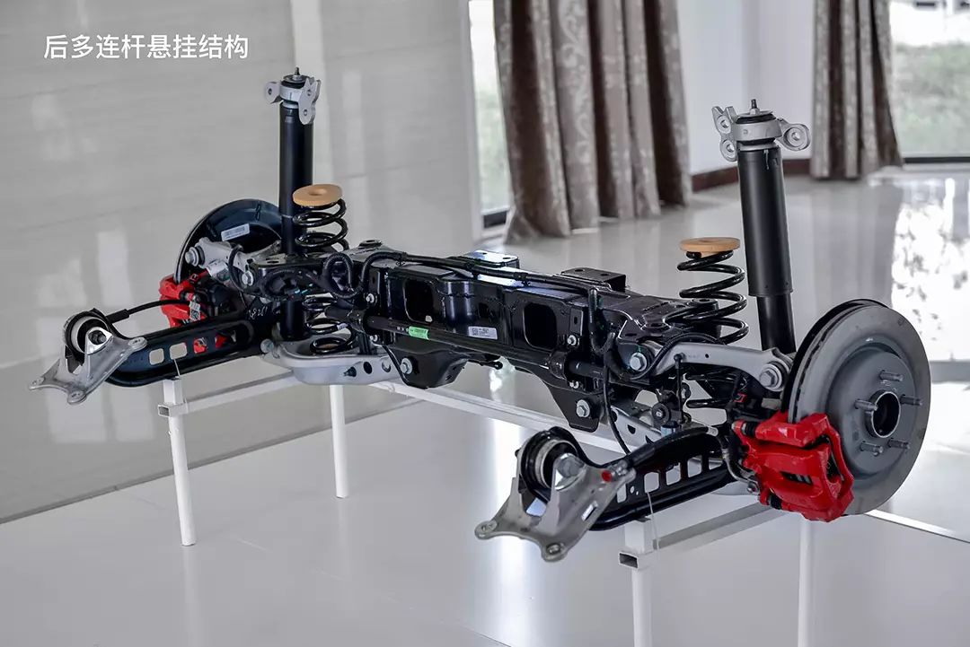 30万内最高性能的中型车？给你不买宝马的理由！