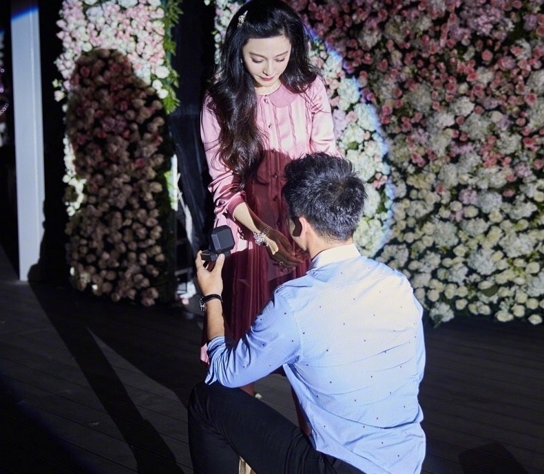 李晨求婚范冰冰我们永远在一起