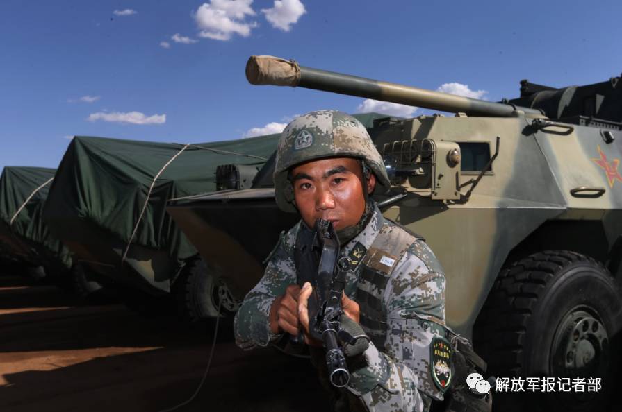 "跨越-2017·朱日和",那些硝烟中冲锋的将士到底经历了什么?