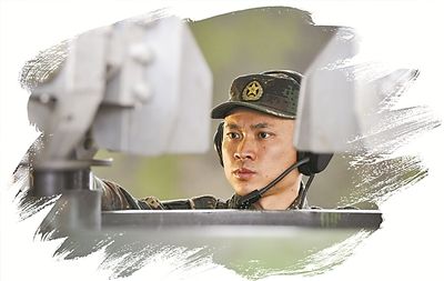 常规导弹第一旅营长乐焰辉时刻保持冲锋姿态