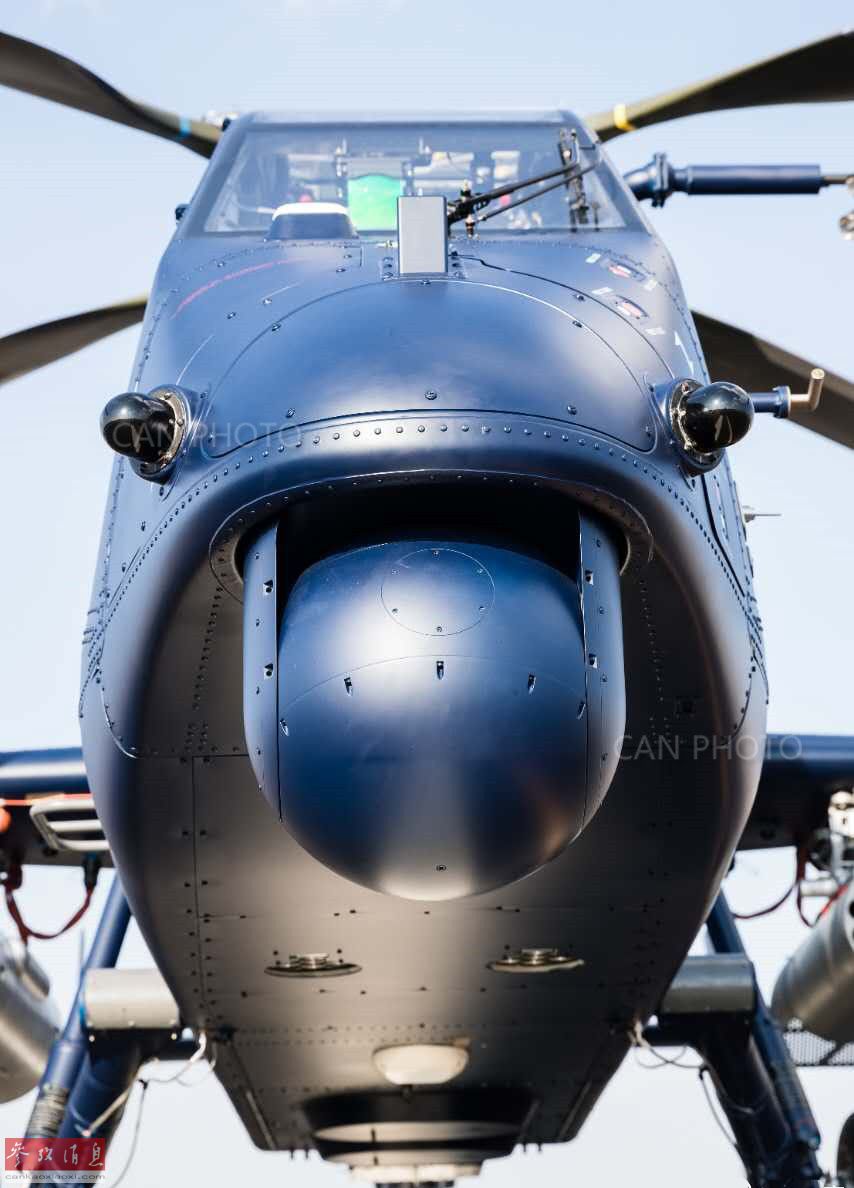 图为直-19e的涵道式尾桨特写.