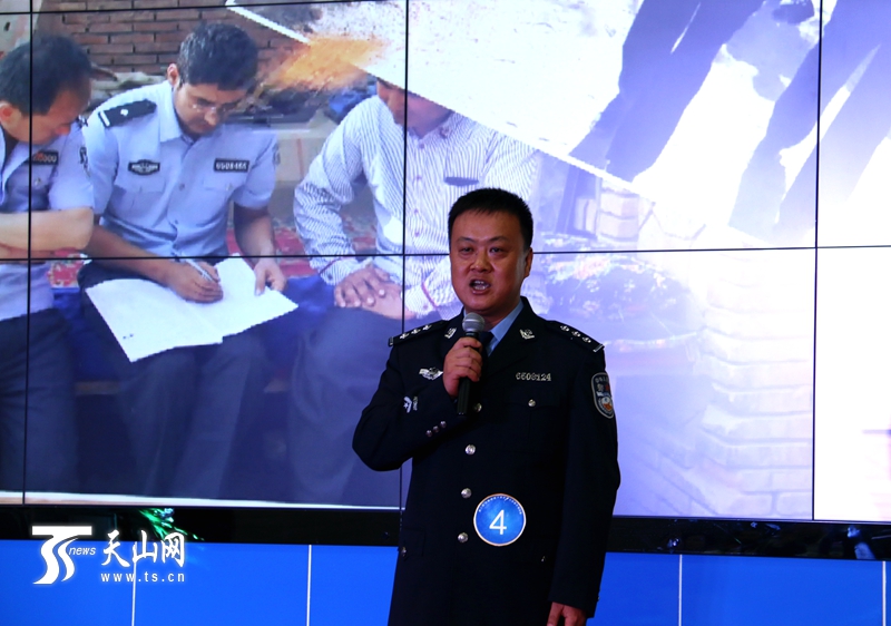 获奖选手,昌吉监狱民警王利勇在演讲故事《麦尔丹的情与爱》