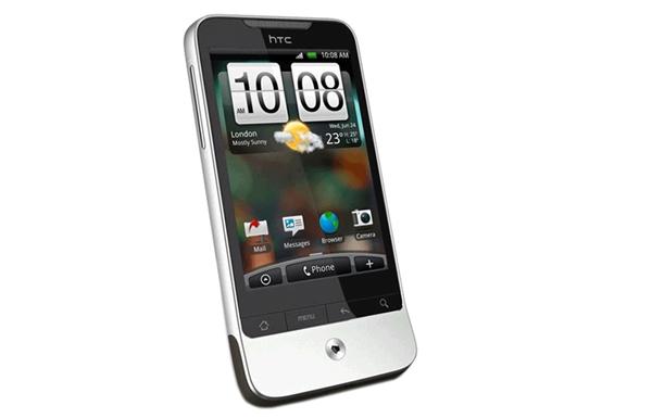 htc legend延续了hero赖以成名的"翘下巴"设计,不过htc在这款手机上也