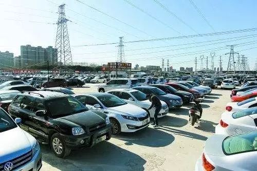 不是事故车、泡水车，但是遇到这类二手车也得小心