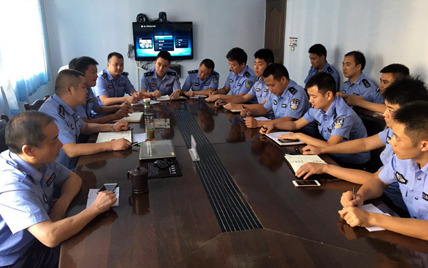 黔江区公安局:城东所组织召开"渝安2号"专项行动推进会