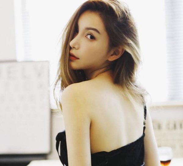 李雨桐否认出轨获好友力挺那么喜欢何来出轨