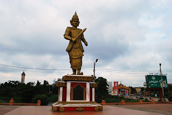 异域采风录|他乡埋忠骨:在缅甸同古寻找中国远征军纪念碑